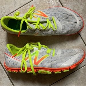 New Balance women’s 9 tennis shoes